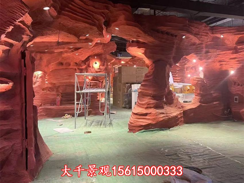 點(diǎn)擊查看詳細(xì)信息<br>標(biāo)題：溶洞民宿 閱讀次數(shù)：1105